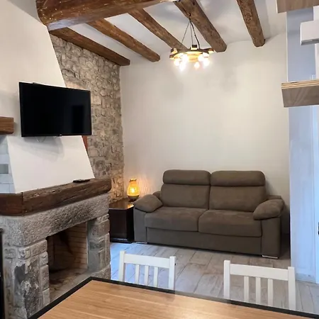 Ca La Gracia Casa rural Cabrianes